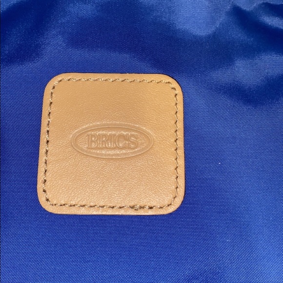 Bric’s Travel Tote - Picture 4 of 6